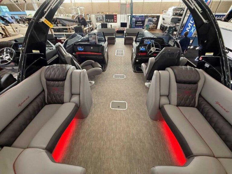 2026 Bennington 30QXFBWAX2 - Twin - Joystick - Arch US-ETWS9311J526 [photo 39]